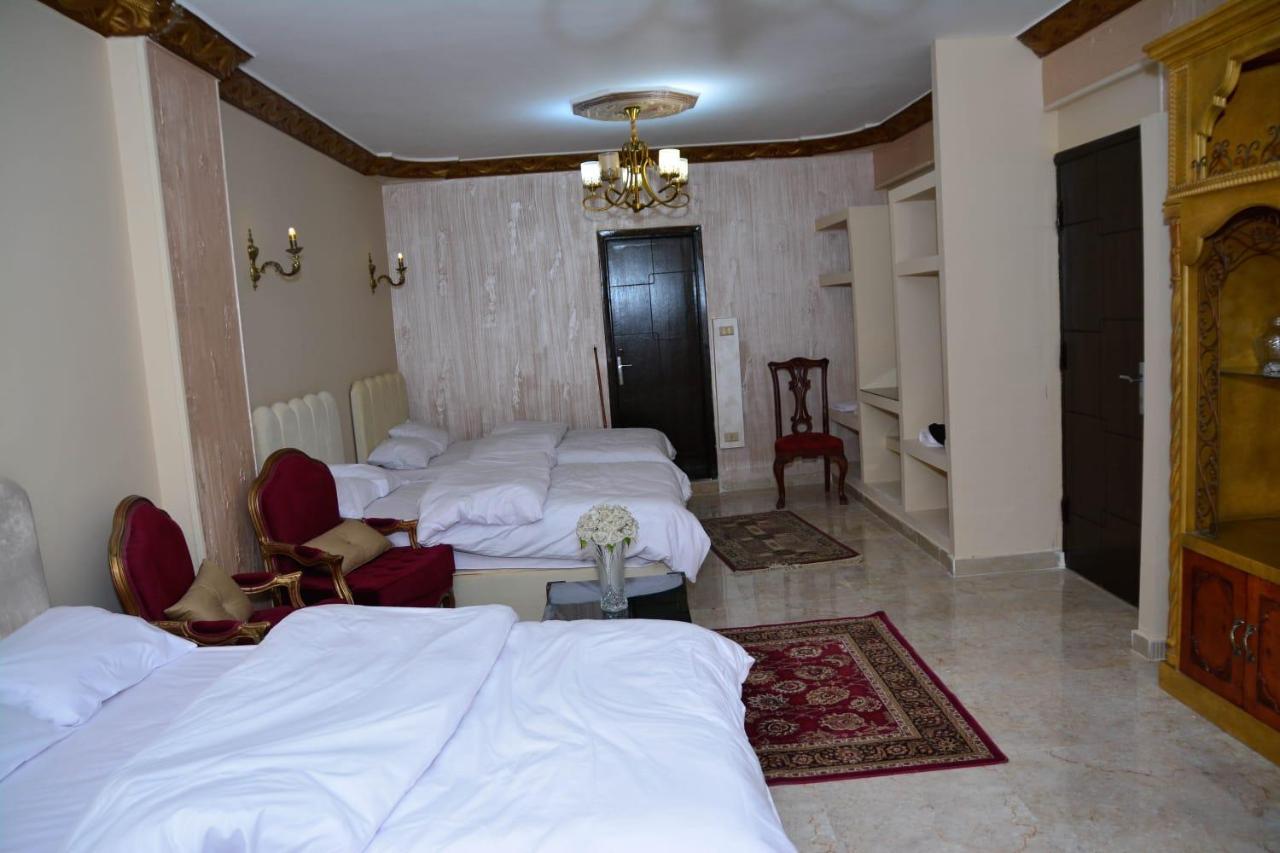 Pyramid View Gh Hotel Kafrat al Jabal Exterior photo