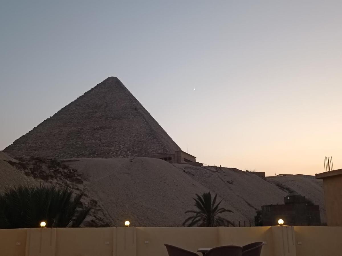 Pyramid View Gh Hotel Kafrat al Jabal Exterior photo