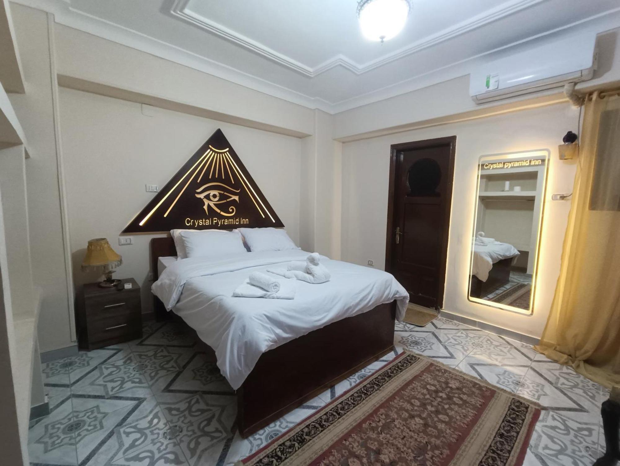 Pyramid View Gh Hotel Kafrat al Jabal Exterior photo